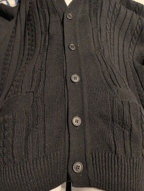 Women's Vintage Glenayr KittenBlack Cable Knit Cardigan. 1970. Xl